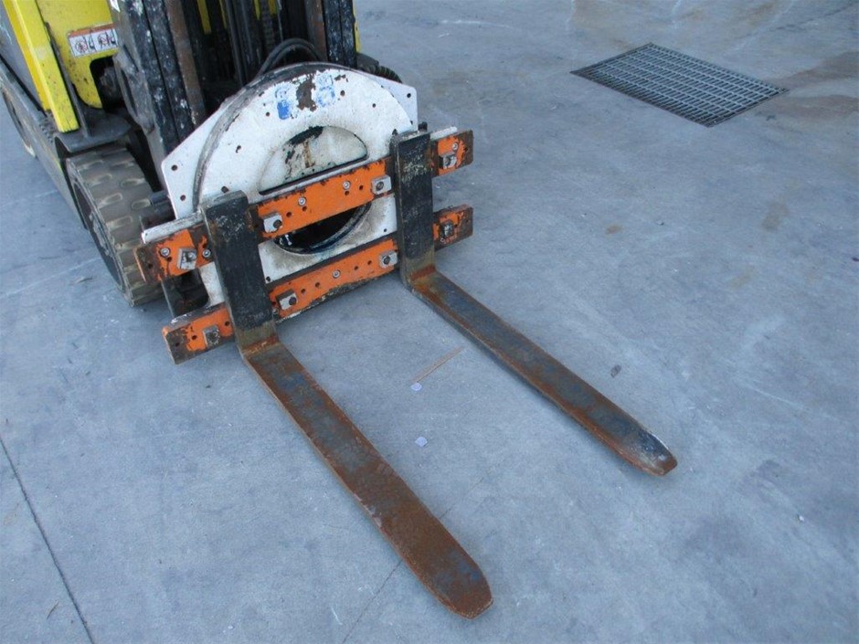 18k White & Yellow Gold Filled, White Face Iced Out Diamond Quartz Watch