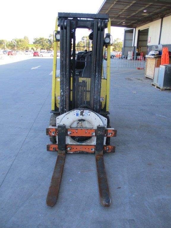 18K Gold - Filled Clustered Necklace Simulated Diamonds, 12MM Wide - 55.8cm