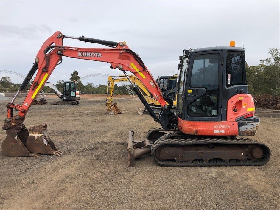 2 x Flat Webb Lifting Slings, WLL 2000kg x 1.5M (with Test Cert).