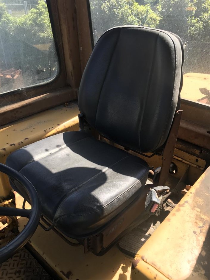 PHILIPS AVENT Electric Steam Steriliser and Dryer. NB: Minor Use.