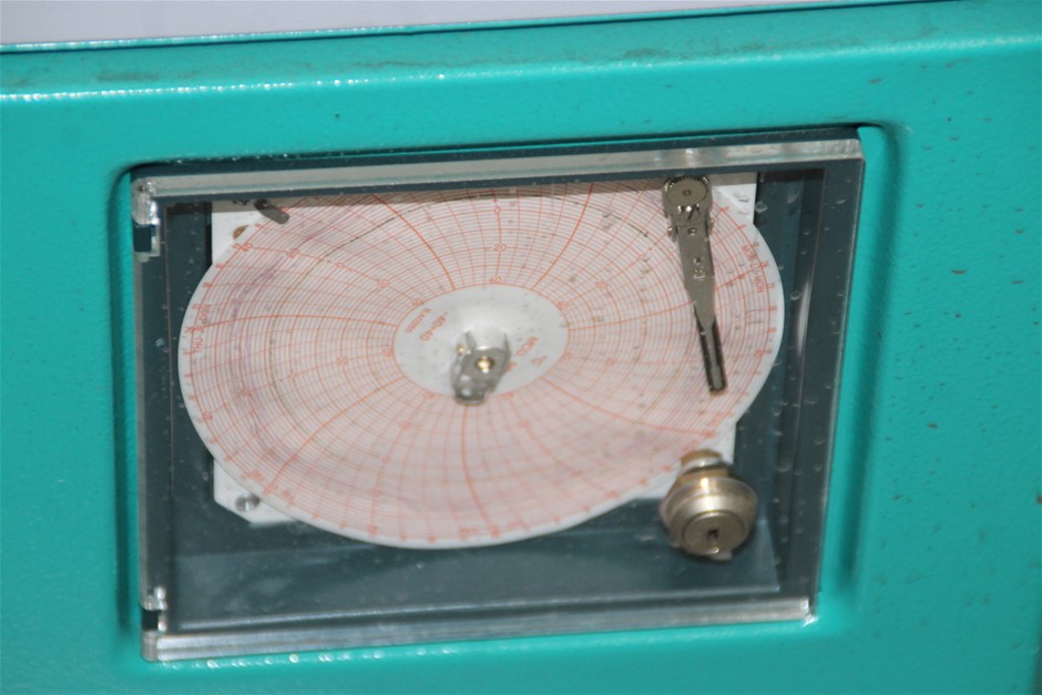 0.12 carat white round 4 diamond