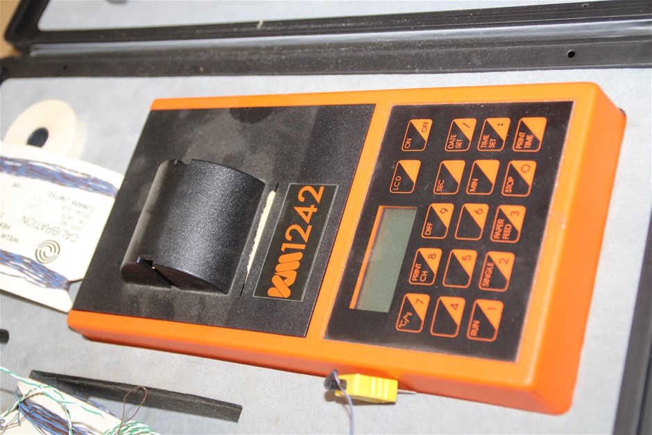 Aboriginal Flag, 1/10th Oz .999 Pure Solid Silver Bullion Coin, with C.O.A