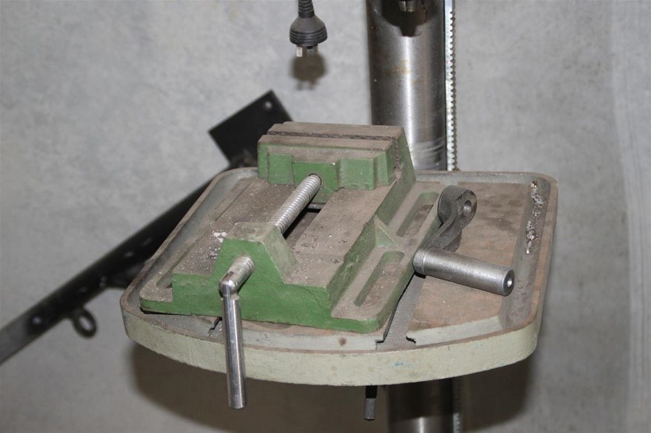 Approx 37 Ct of Loose Boulder Opal Chips (Coober Peby) In glass disp/bottle