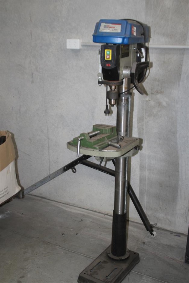 1/100 Scottdale gold bar unc