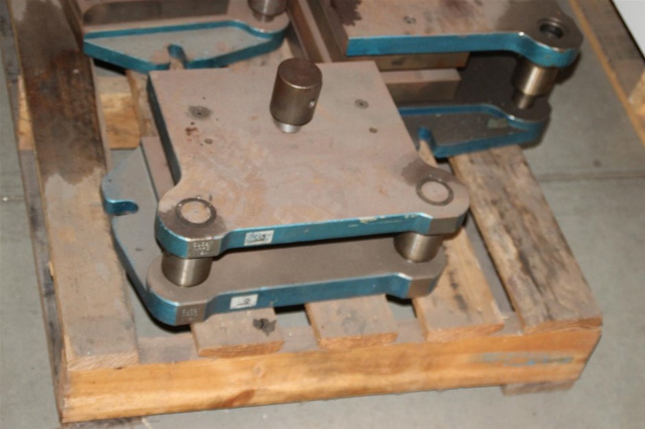 Silver-Filled Cuban Curb Chain Bracelet, 10MM Wide - 20.3cm