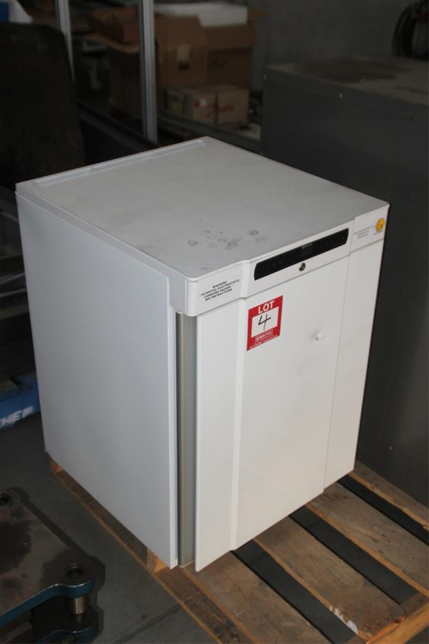 18K White Gold-Filled 3mm Necklace with Simulated Diamonds - 50.8cm