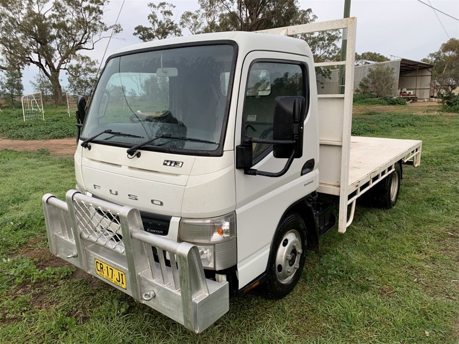 1.00ct Round Cut GRA Certified Moissanite 925 Silver Pendant Necklace