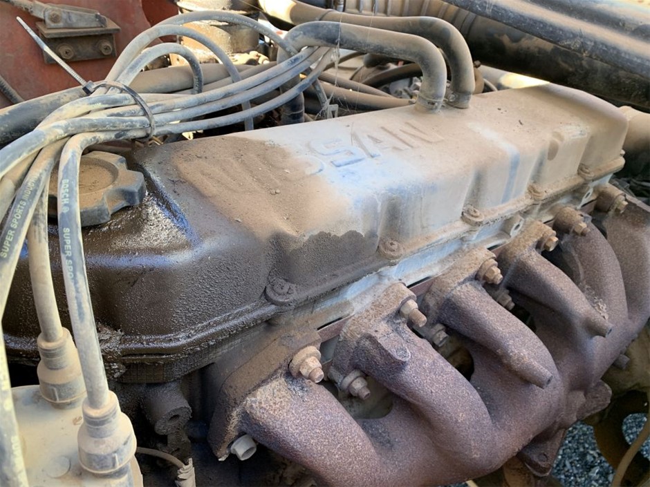 10 x 12mm Baroque Pearl & Rhinestone Silver Plated Drop Earrings