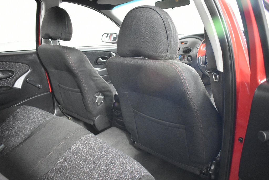 TIMEX Men's IRONMAN Classic 30, 38mm Watch, Black/Dark Blue. NB: Damage box