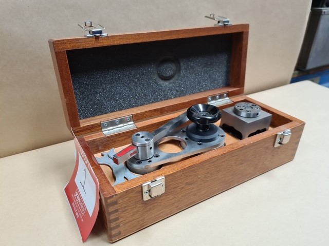 EPSON EcoTank ET-1810 Wireless Single-Function Printer, Black, C11CJ71501.