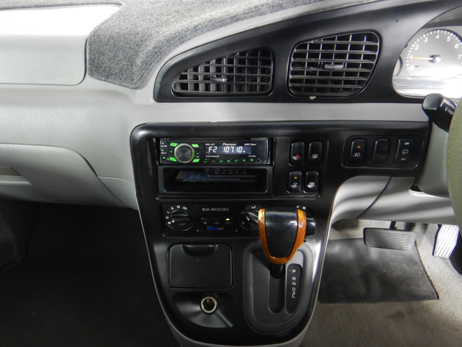 BREVILLE the AquaStation Hot Water Dispenser, LWA200BSS, Brushed Stainless