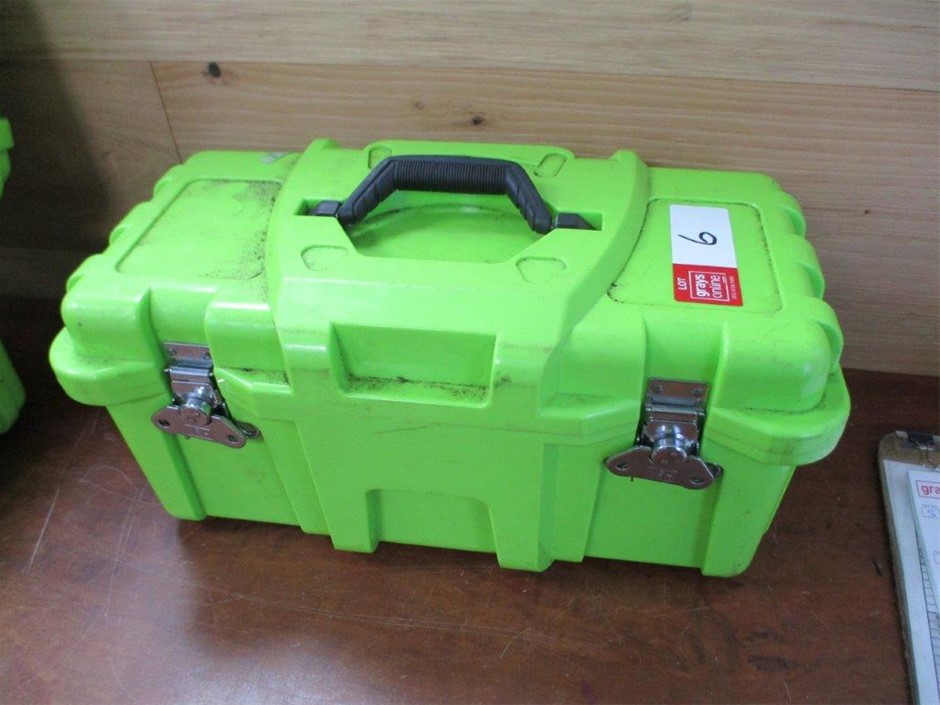 DIMPLEX High Velocity Pedestal Fan, 75 cm.