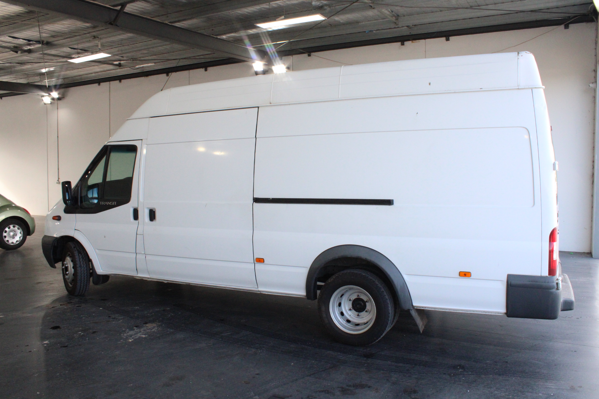 SUNSHINE SUGAR White Sugar, 25kg. N.B: Damaged packaging. Best Before: 12/2