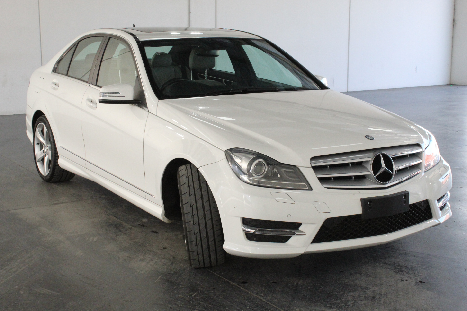 3 x Assorted DREAM ON Knot Pillows, Navy/Grey/Pink.