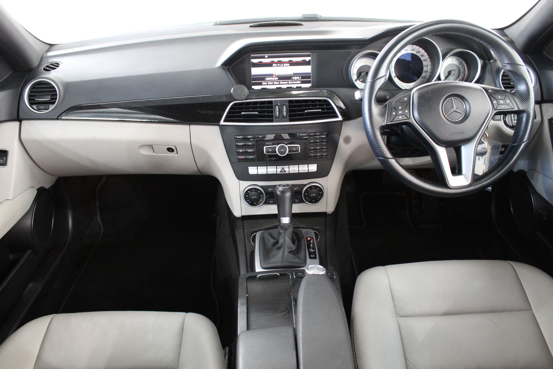 10 x Pack of 50pc REYNARD Disposable Face Masks w/ Earloops, Blue.