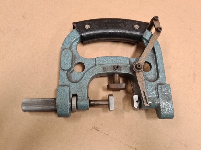 1/100 Scottdale gold bar