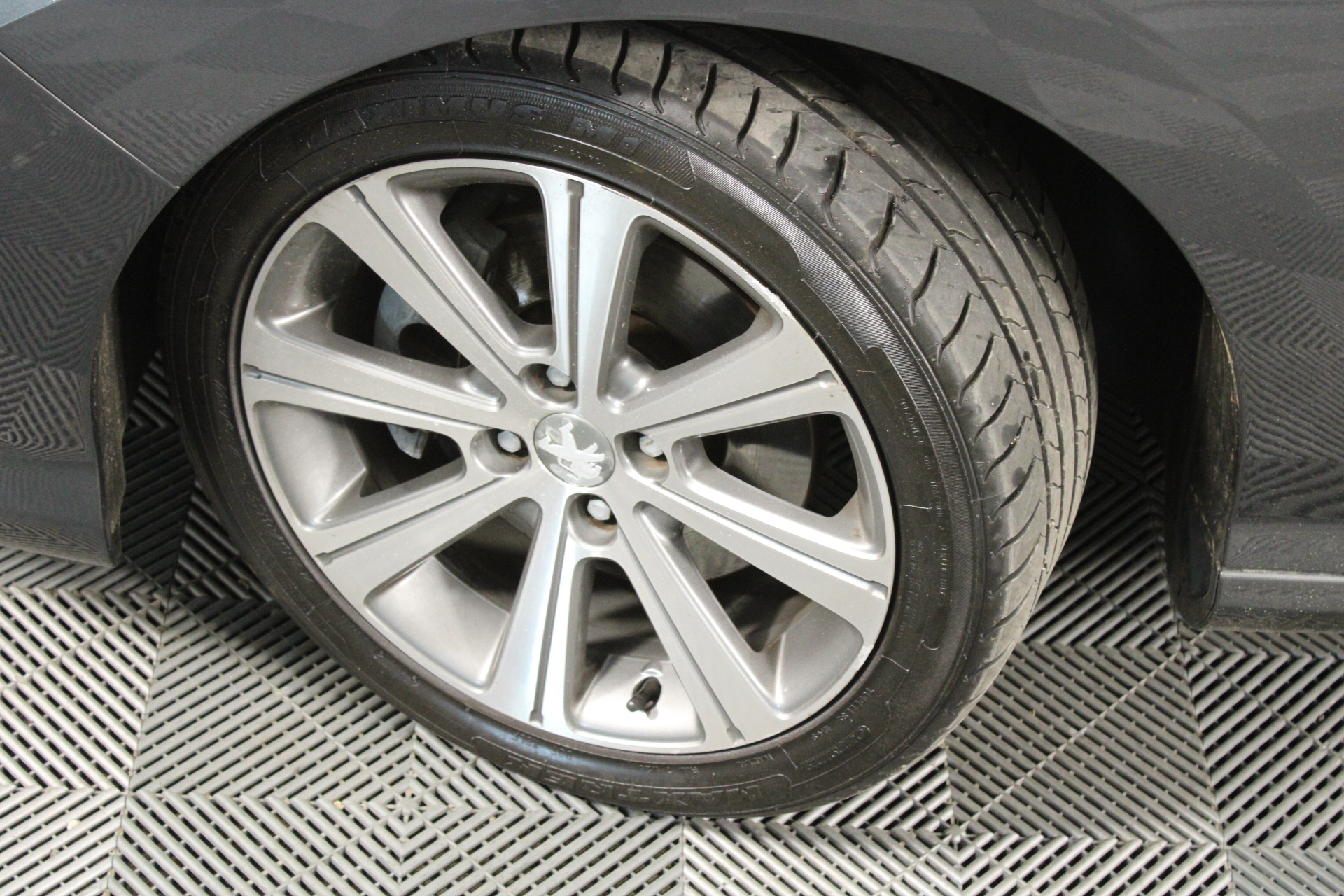 1927 Australia KGV Silver Florin