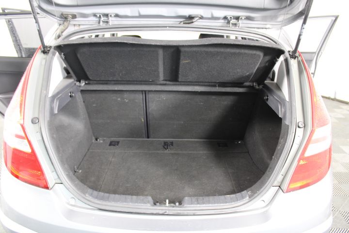 2022 Queen Elizabeth Platinum Jubilee Gold plated Medallion