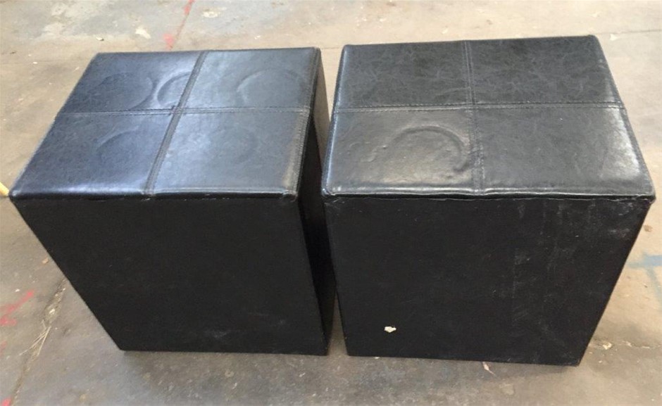 complete set of 8 Rare 2014 5 gram Certified Animal Series
T