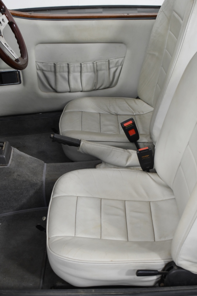 Wolf Blass Yellow Label Pinot Noir (6x 750mL). SA