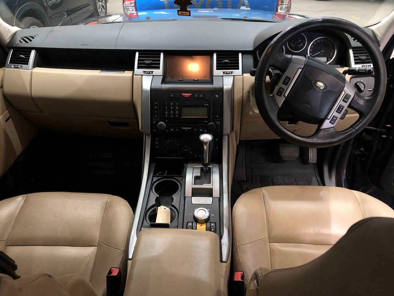 6-7mm White Pearl & Rhinestone Real Platinum Plated Bracelet