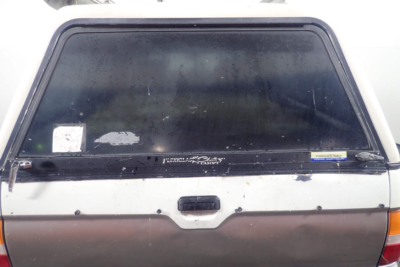 Sokol Blosser Estate Pinot Gris 2022 (6x 750mL) USA