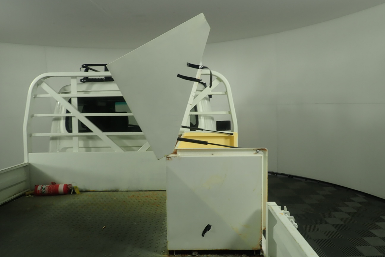 Wolf Blass Yellow Label Chardonnay (6x 750mL). SA