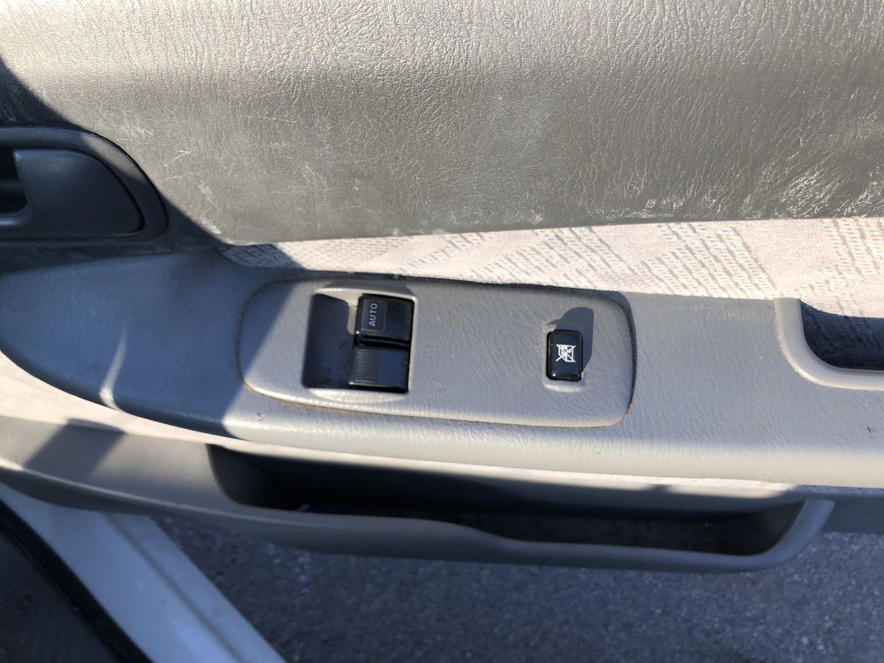 Magic Box Shiraz 2019 (6x 750mL) SEA