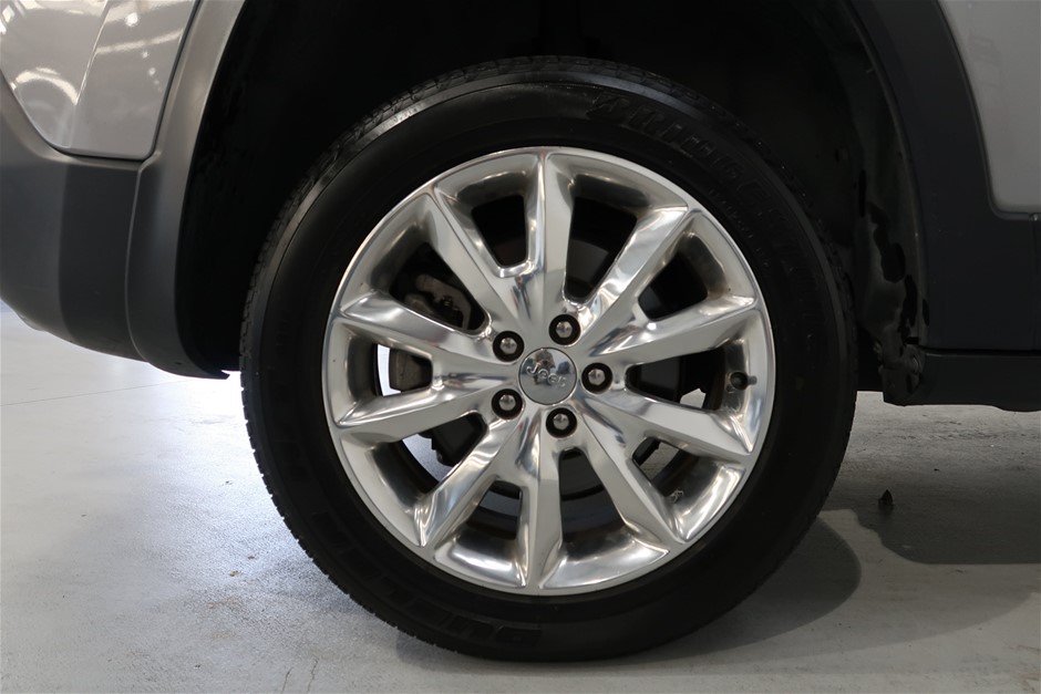 Secret Stone Pinot Noir (6x 750mL), Marlborough, NZ