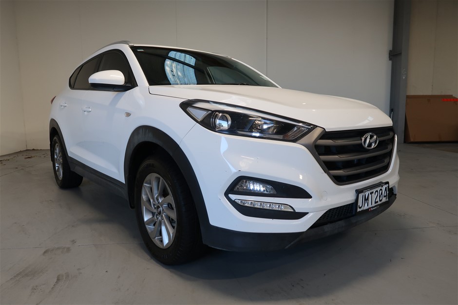 Upside Down Prosecco NV (6x 750mL).