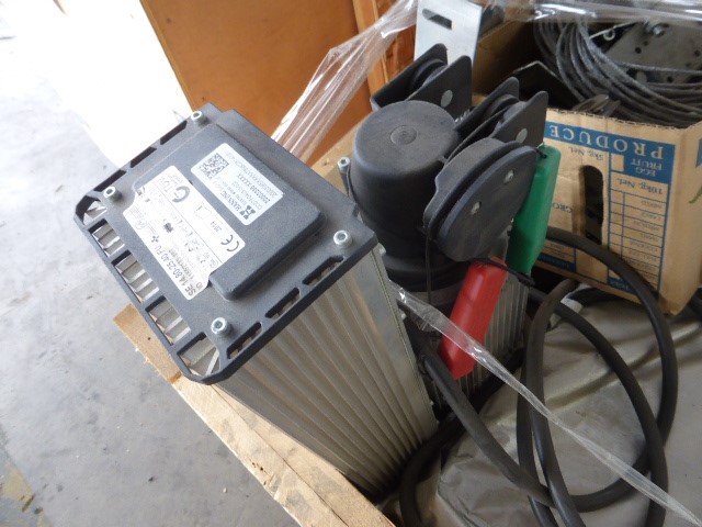 18K Gold-Filled Cross & Flower Necklace with Simulated Diamonds - 50.8cm