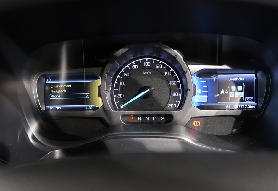 18K Gold-Filled Cuban Style Link Ring with Simulated Diamonds - Size 7