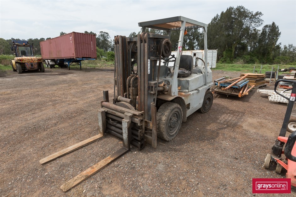 Little Giant Pinot Noir (6x 750mL). Current Vintage Release