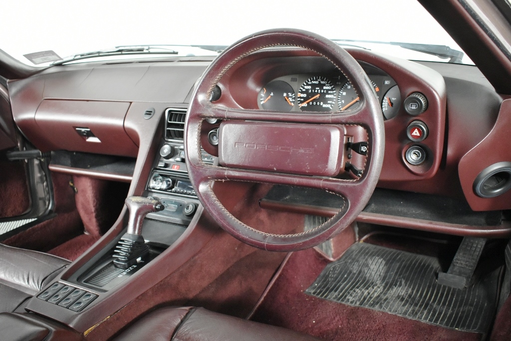 Wolf Blass Red Label Shiraz (6x 750mL), SEA.