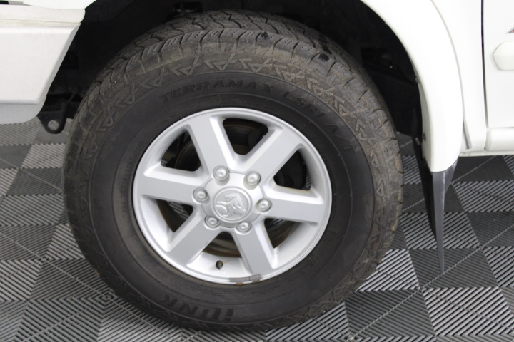 Duchesse De Paris Brut Blanc De Blancs NV (6x 750mL), France.