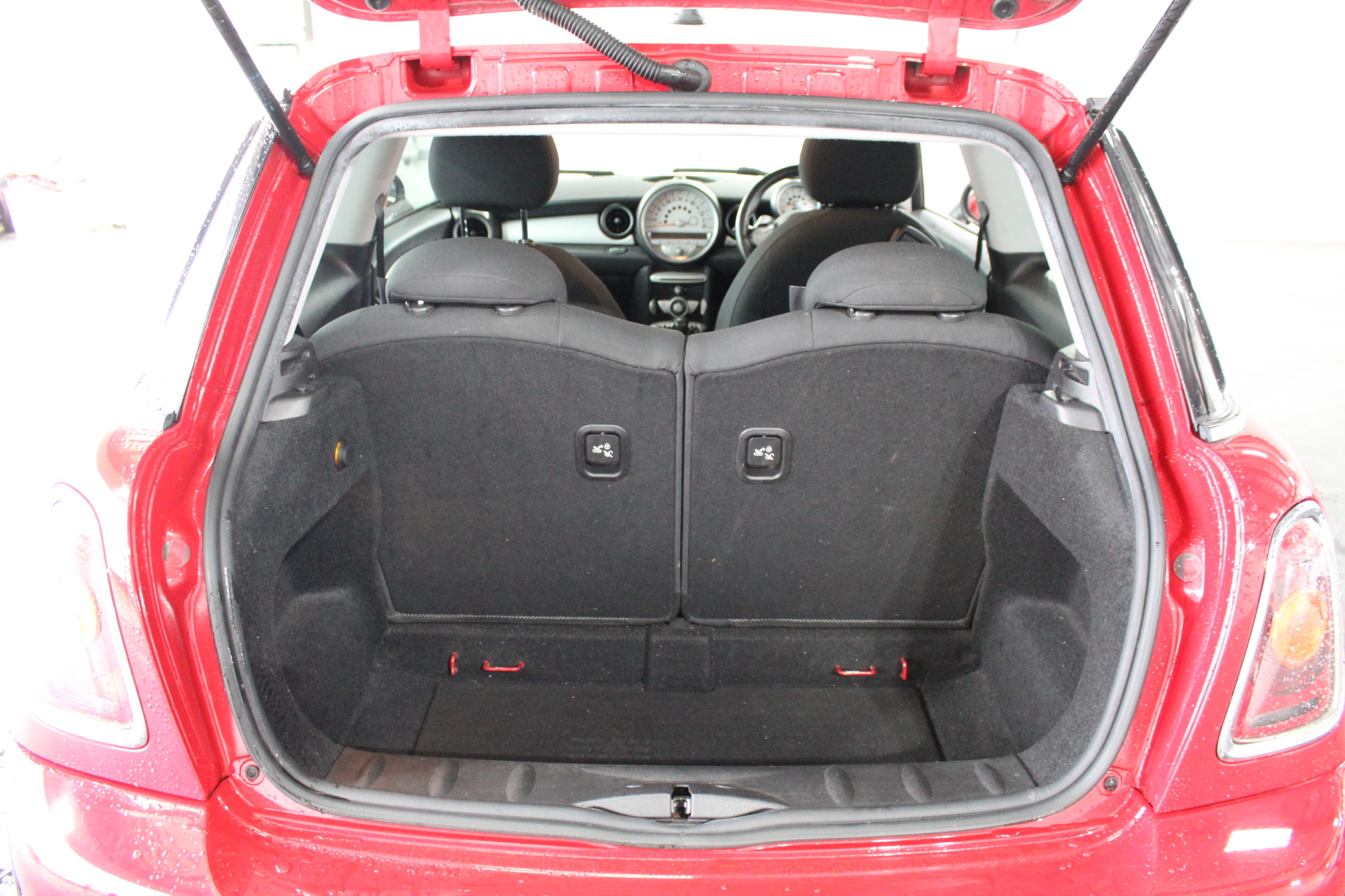 Pitchfork Chardonnay (6x 750mL).