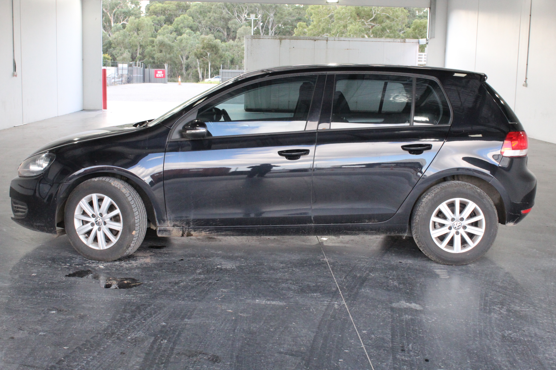 0.86ct Round Cut GRA Certified Moissanite 925 Sterling Silver Ring - Size 5