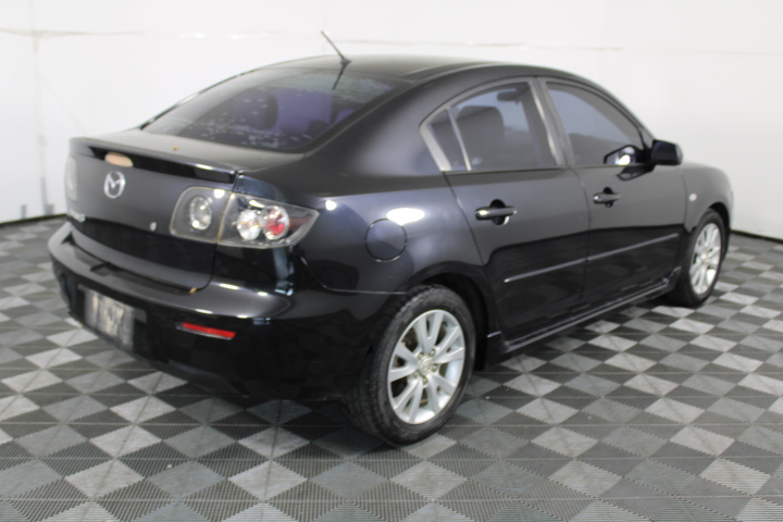 1.5ct Pear Cut Simulated Diamond 18K Gold Filled 925 Silver Ring - Size 6