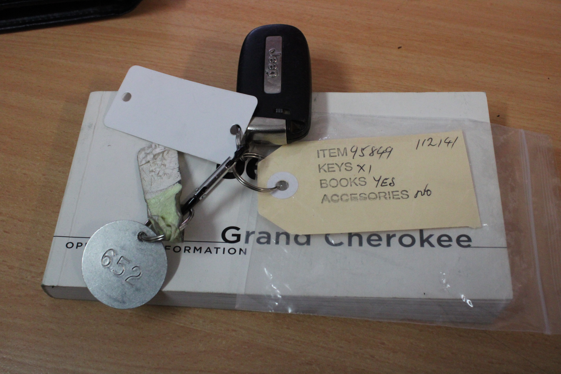 3ct Pear Cut Simulated Diamond 925 Sterling Silver Ring - Size 7