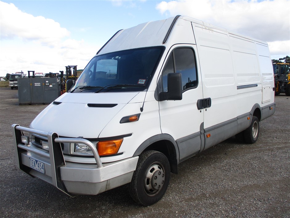 1.28ct GRA Certified Moissanite Intricate 925 Silver Tennis Bracelet