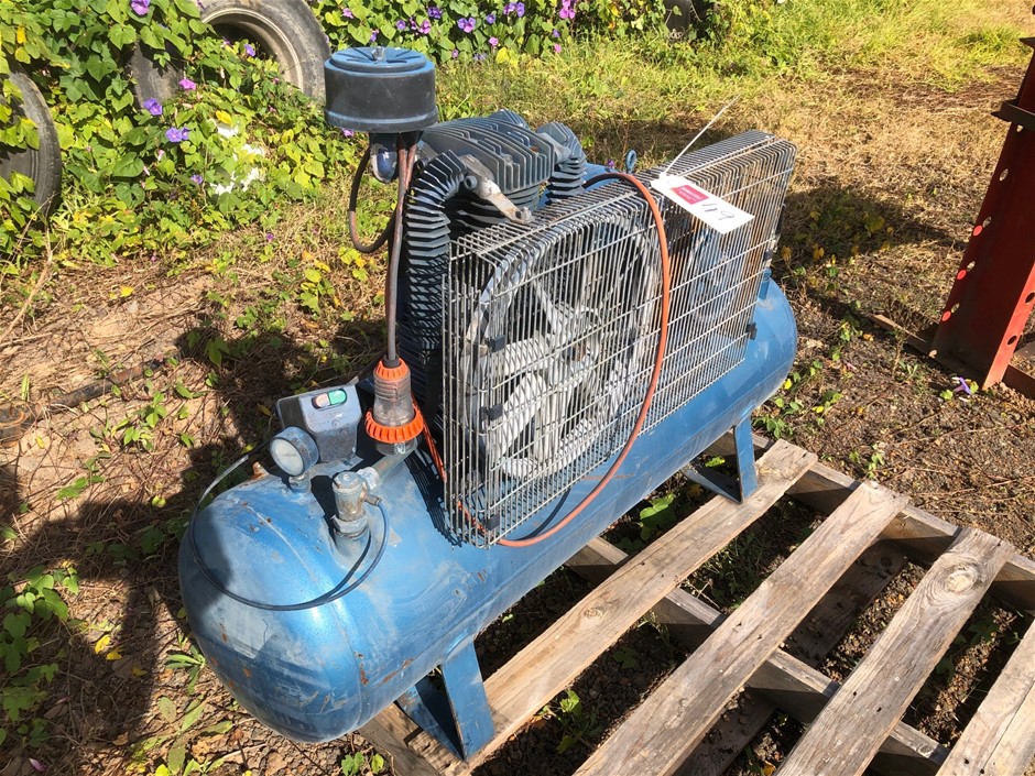Rose Gold Filled 925 Silver Simulated Diamonds Clover Pendant Necklace