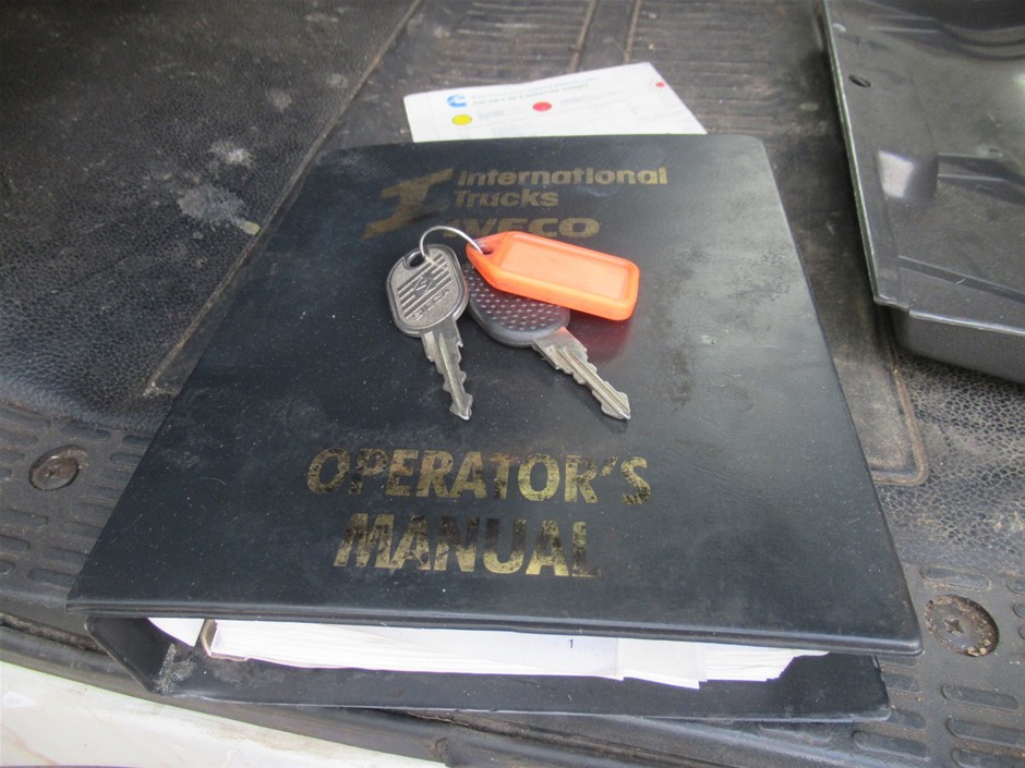 2ct Oval Cut Simulated Diamond 18K Gold Filled 925 Silver Ring - Size 9