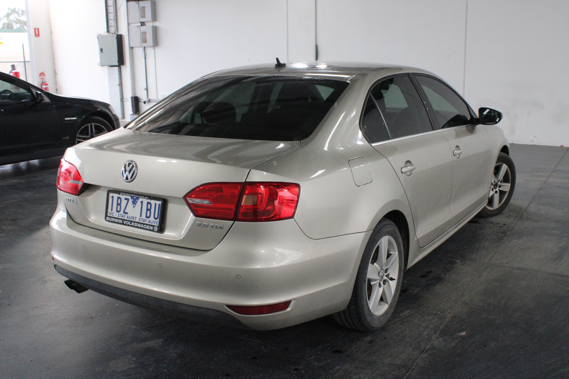 Aboriginal Flag, 1/10th Oz (ApproX) 999 Pure Solid Silver Bullion Coin, COA