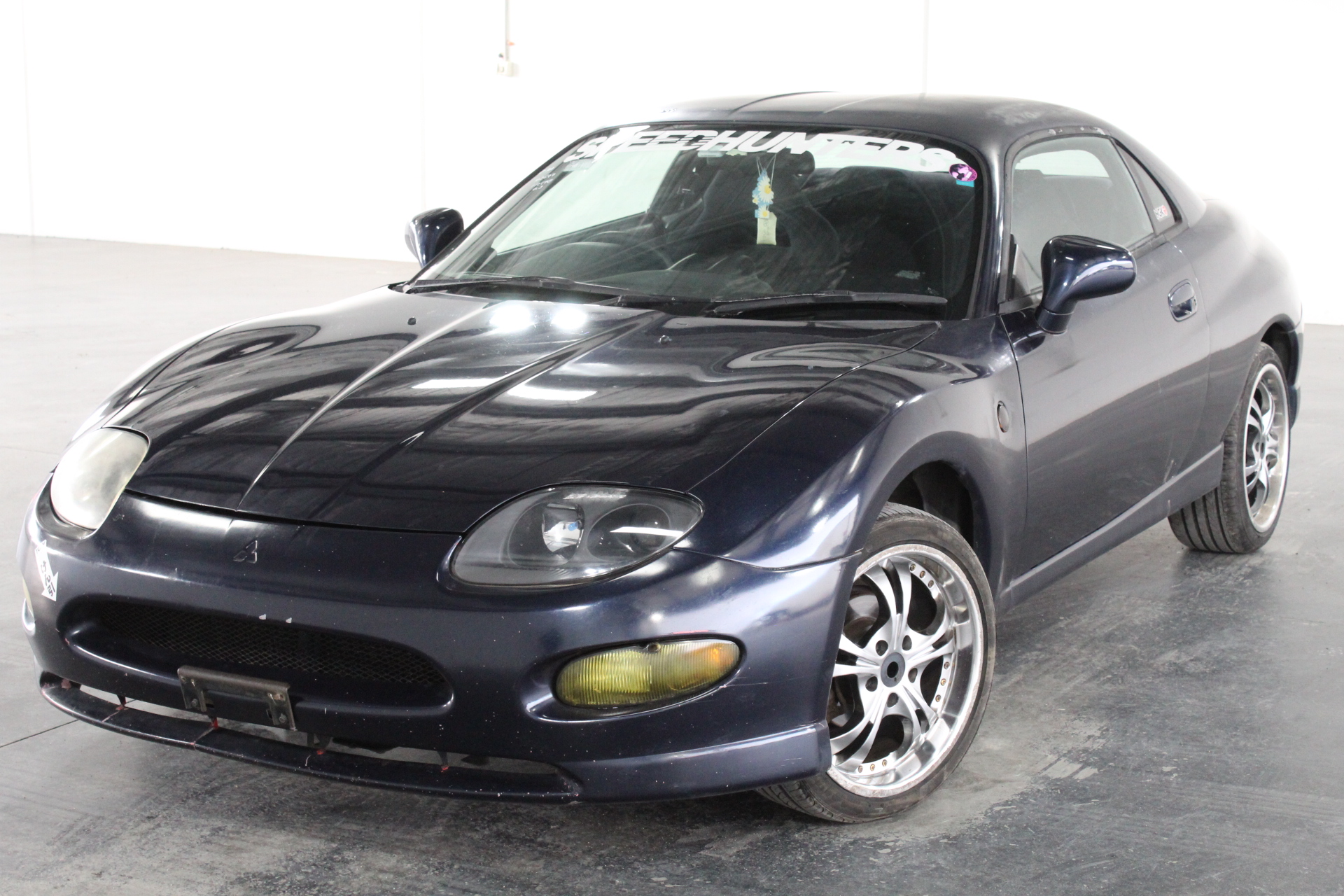 Approx 37 Ct of Loose Boulder Opal Chips (Coober Peby) In glass disp/bottle