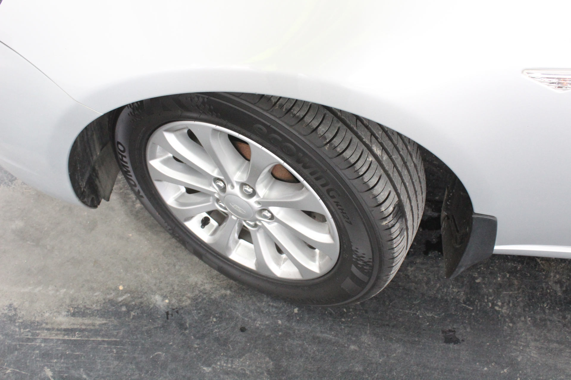 Aboriginal Flag, 1/10th Oz .999 Pure Solid Silver Bullion Coin, with C.O.A