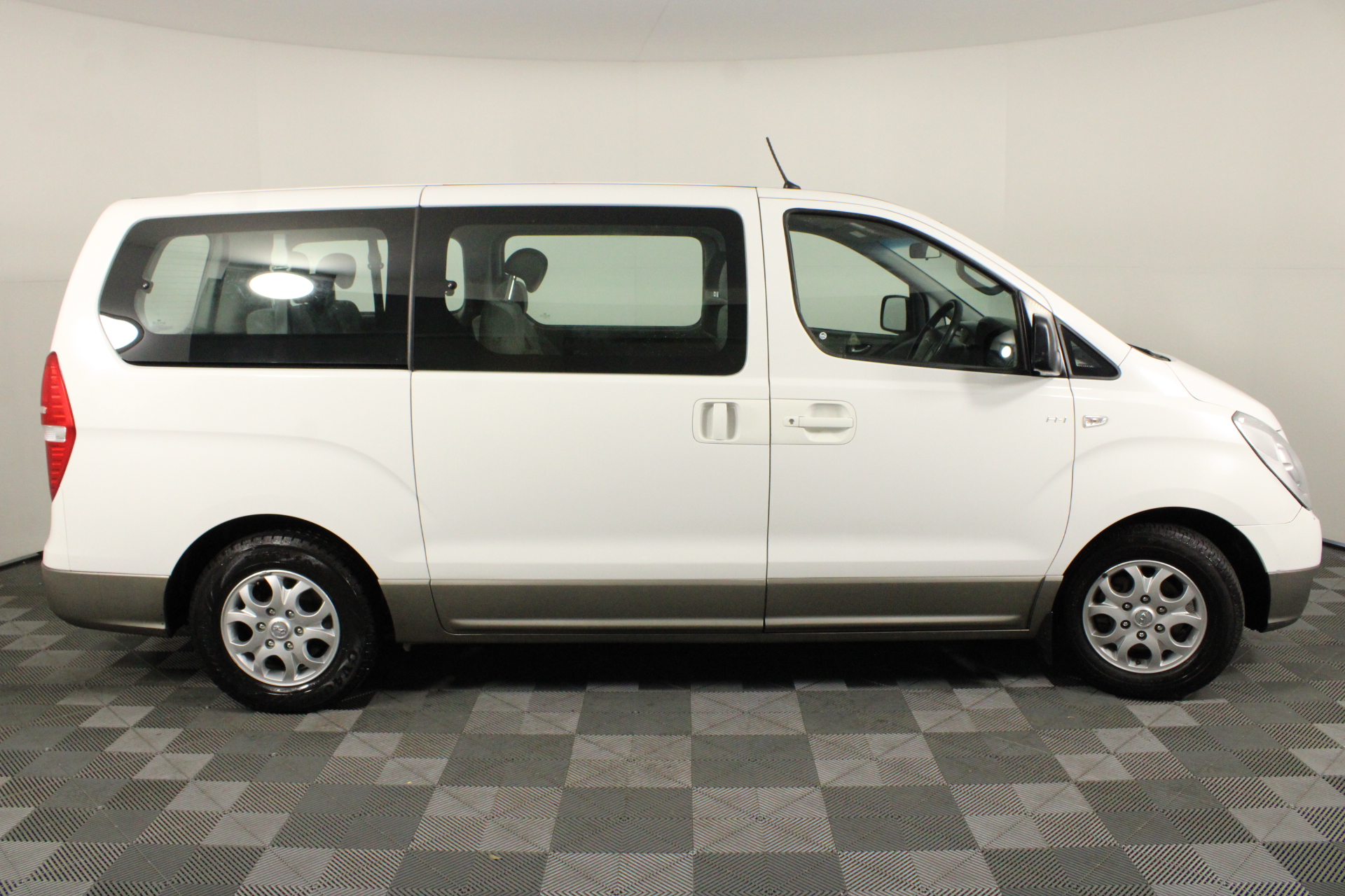 BIJ'OR-925 Sterling Silver Plated Children's Golf Bangle-USA,RRP $50