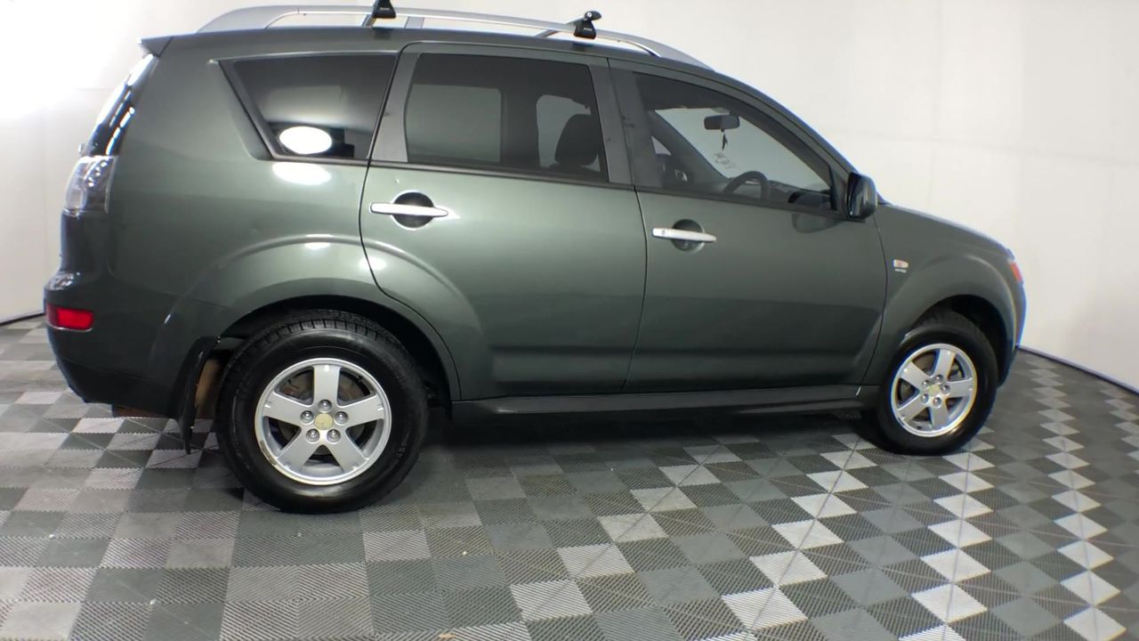 Oral-B iO3 Clean & Gum Care Electric Toothbrush