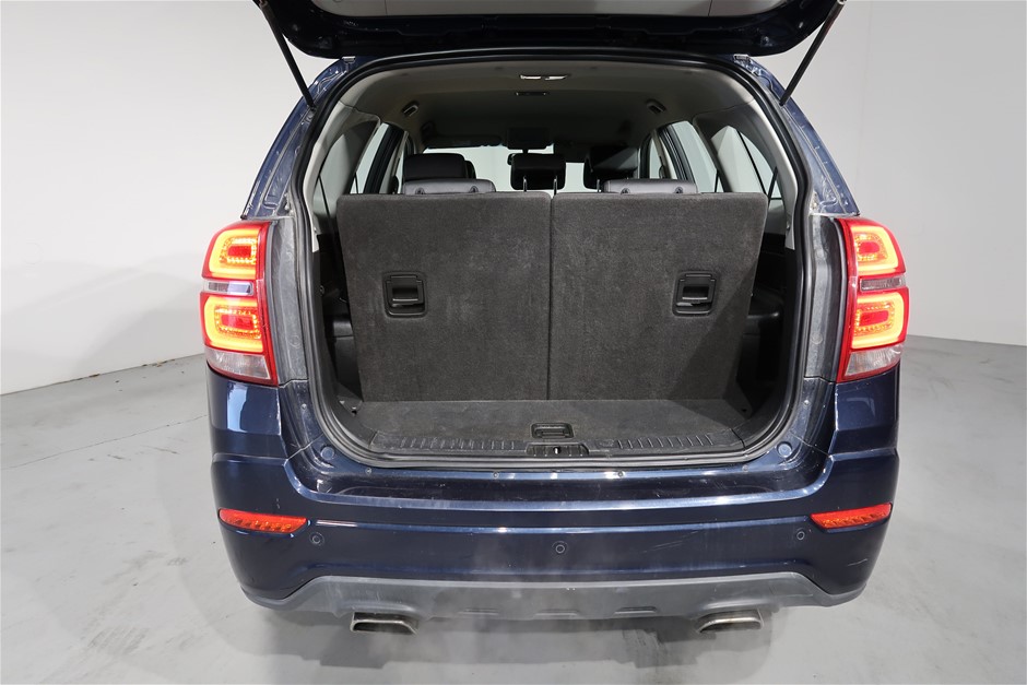 2016 UNC 50c HOLDEN HERITAGE COLLECTION HQ Kingswood COIN ON CARD