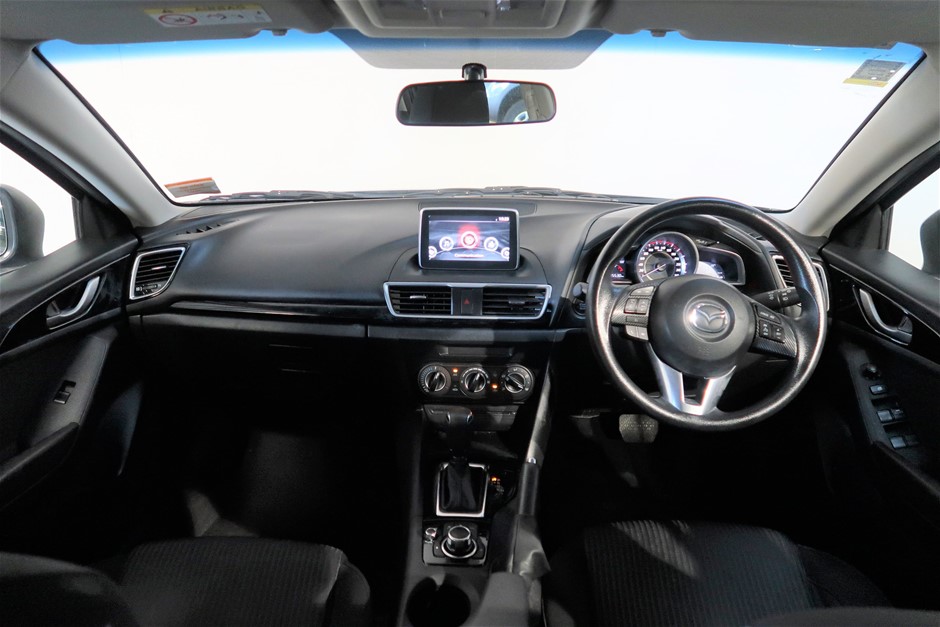 9ct White Gold, 1.01ct Diamond Ring