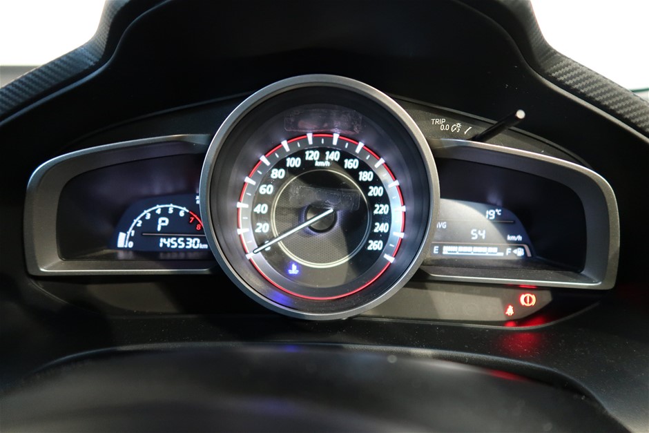 9ct Yellow Gold, 1.06ct Diamond Earring